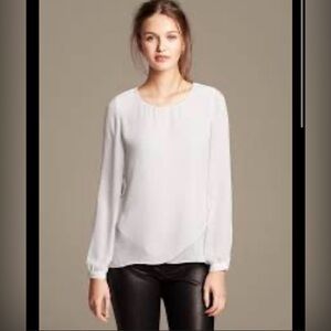 Banana Republic Cream Women's Blouse, Tulip Hem, women’s size medium